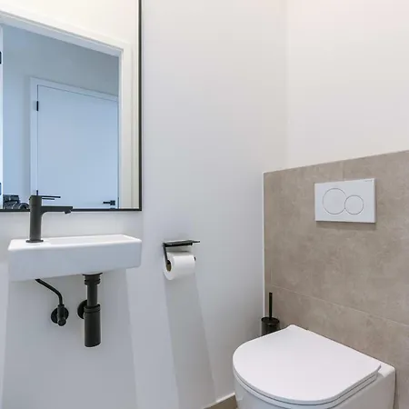 Huswell - Seafront With Stunning Views Apartment Ostend
