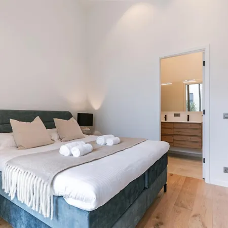 Huswell - Seafront With Stunning Views Apartment Ostend